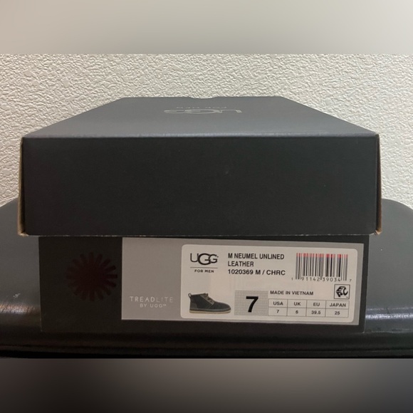 NIB UGG Men’s Neumel Boot,  Charcoal, Sz 7 - Picture 5 of 6